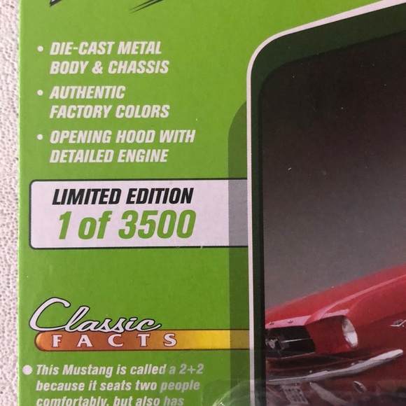 Classic Collection LE 1965 Ford Mustang car - Picture 3 of 4